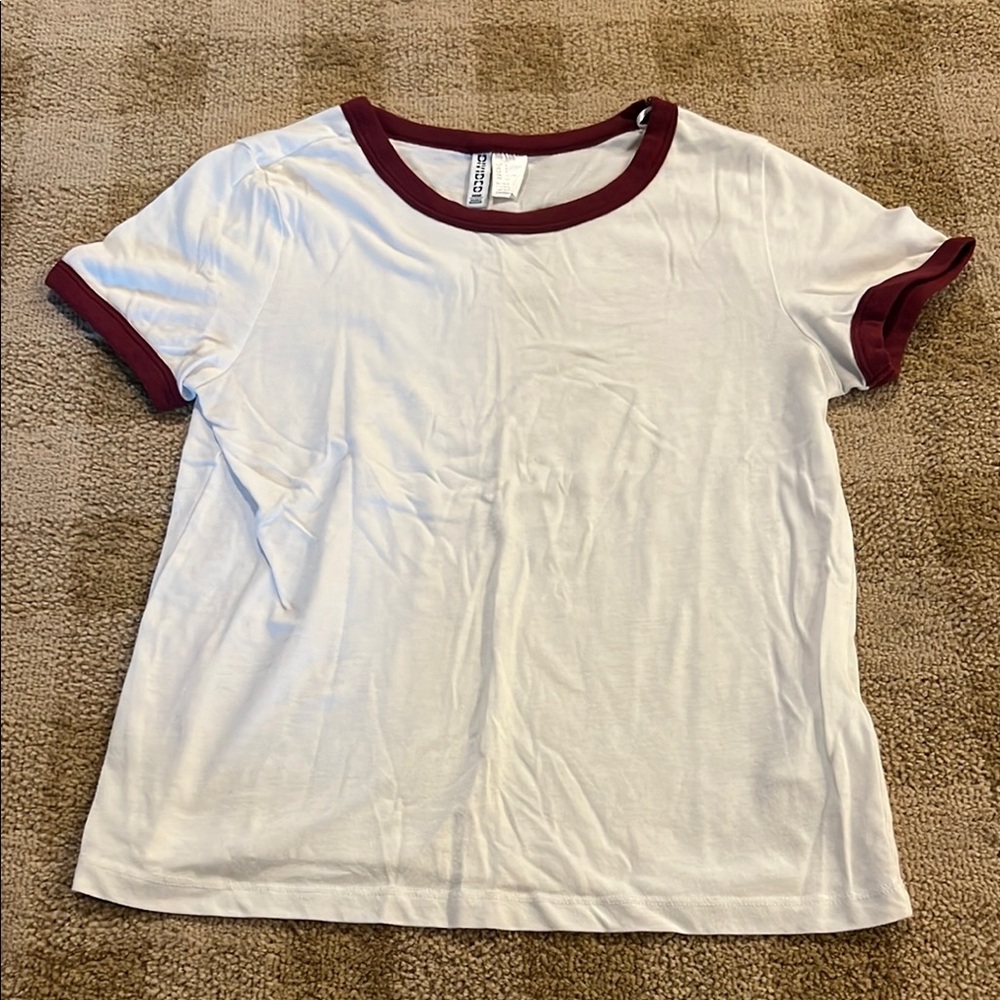 H&M White Tee with Maroon Accents
